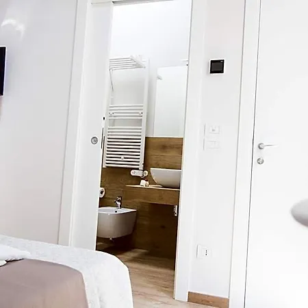 Couette-café Latino 4*
