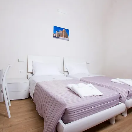 Couette-café Latino 4*